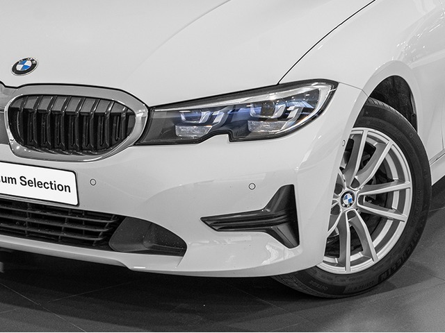 BMW Serie 3 318d color Blanco. Año 2019. 110KW(150CV). Diésel. En concesionario Caetano Cuzco, Alcalá de Madrid