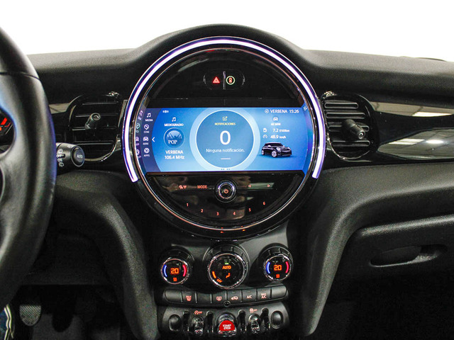 fotoG 13 del MINI MINI 5 Puertas Cooper 100 kW (136 CV) 136cv Gasolina del 2023 en Barcelona