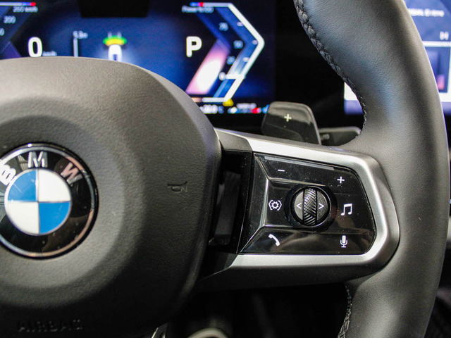 BMW Serie 5 520d color Blanco. Año 2025. 145KW(197CV). Diésel. En concesionario Barcelona Premium -- GRAN VIA de Barcelona