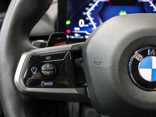 BMW Serie 5 520d Touring color Negro. Año 2025. 145KW(197CV). Diésel. En concesionario Barcelona Premium -- GRAN VIA de Barcelona