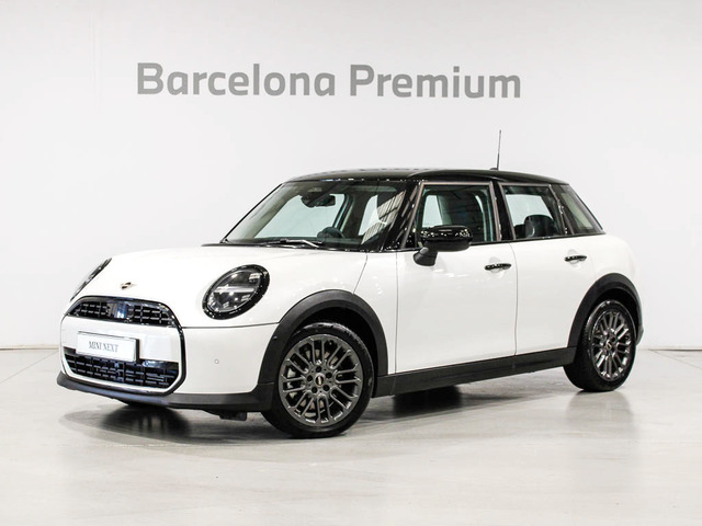 fotoG 0 del MINI MINI 5 Puertas Cooper C 115 kW (156 CV) 156cv Gasolina del 2025 en Barcelona