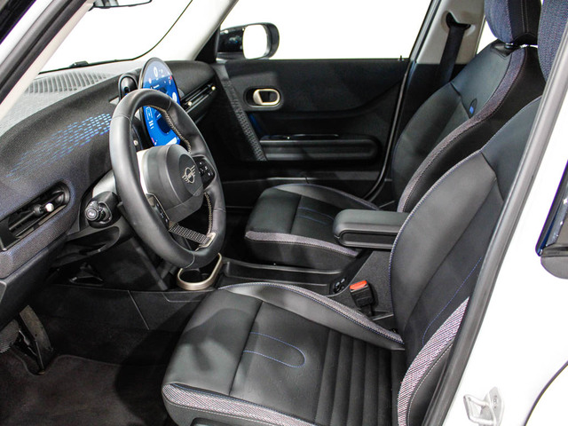 fotoG 10 del MINI MINI 5 Puertas Cooper C 115 kW (156 CV) 156cv Gasolina del 2025 en Barcelona