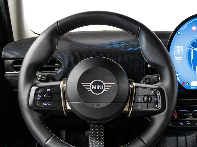 fotoG 12 del MINI MINI 5 Puertas Cooper C 115 kW (156 CV) 156cv Gasolina del 2025 en Barcelona