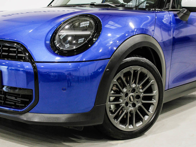 fotoG 5 del MINI MINI 5 Puertas Cooper C 115 kW (156 CV) 156cv Gasolina del 2025 en Barcelona