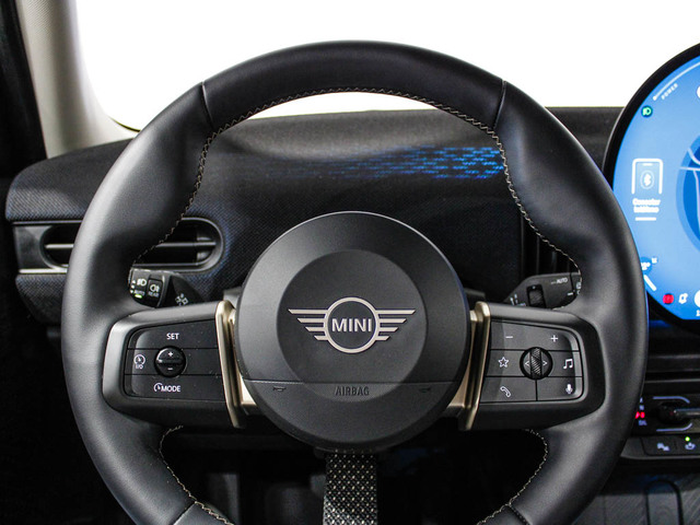 fotoG 12 del MINI MINI 5 Puertas Cooper C 115 kW (156 CV) 156cv Gasolina del 2025 en Barcelona