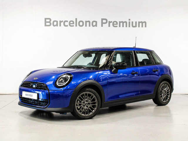 fotoG 0 del MINI MINI 5 Puertas Cooper C 115 kW (156 CV) 156cv Gasolina del 2025 en Barcelona