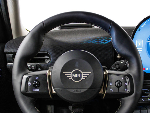 fotoG 12 del MINI MINI 5 Puertas Cooper C 115 kW (156 CV) 156cv Gasolina del 2025 en Barcelona