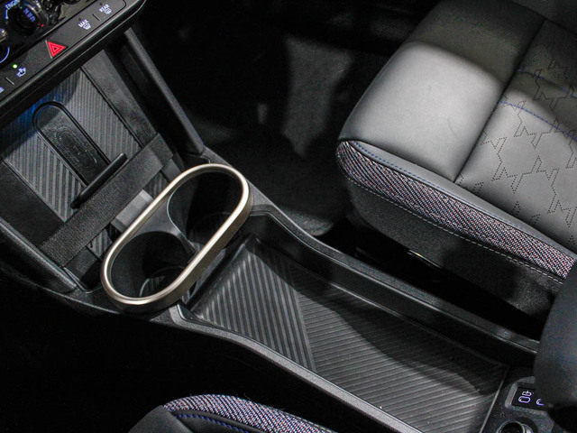 fotoG 14 del MINI MINI 5 Puertas Cooper C 115 kW (156 CV) 156cv Gasolina del 2025 en Barcelona