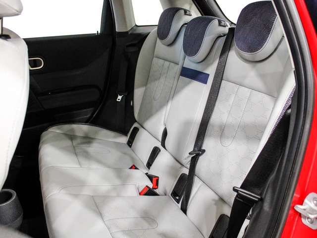 fotoG 8 del MINI MINI 5 Puertas Cooper C 115 kW (156 CV) 156cv Gasolina del 2025 en Barcelona