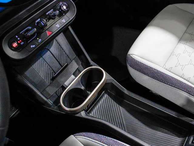 fotoG 14 del MINI MINI 5 Puertas Cooper C 115 kW (156 CV) 156cv Gasolina del 2025 en Barcelona