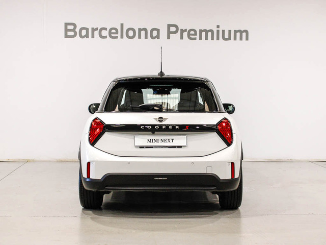 fotoG 4 del MINI MINI 5 Puertas Cooper S 150 kW (204 CV) 204cv Gasolina del 2025 en Barcelona
