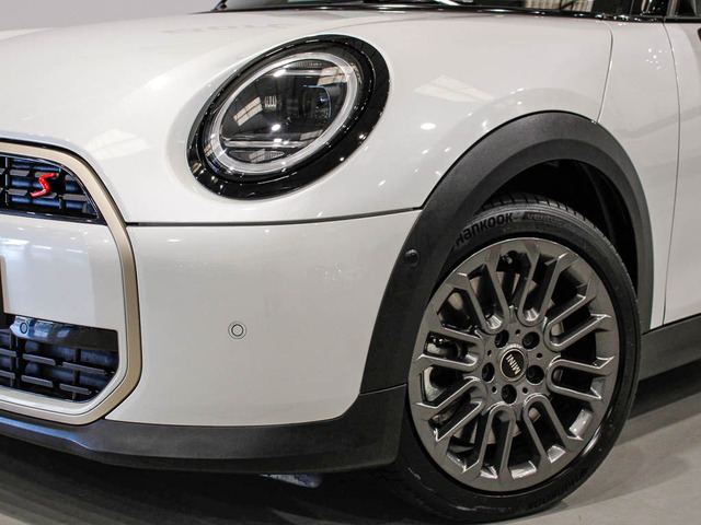 fotoG 5 del MINI MINI 5 Puertas Cooper S 150 kW (204 CV) 204cv Gasolina del 2025 en Barcelona