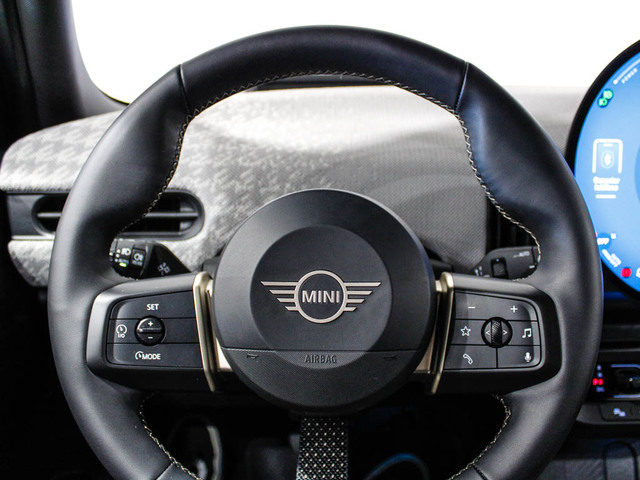 fotoG 12 del MINI MINI 5 Puertas Cooper S 150 kW (204 CV) 204cv Gasolina del 2025 en Barcelona