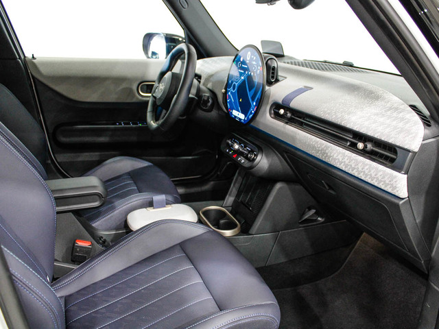 fotoG 16 del MINI MINI 5 Puertas Cooper S 150 kW (204 CV) 204cv Gasolina del 2025 en Barcelona