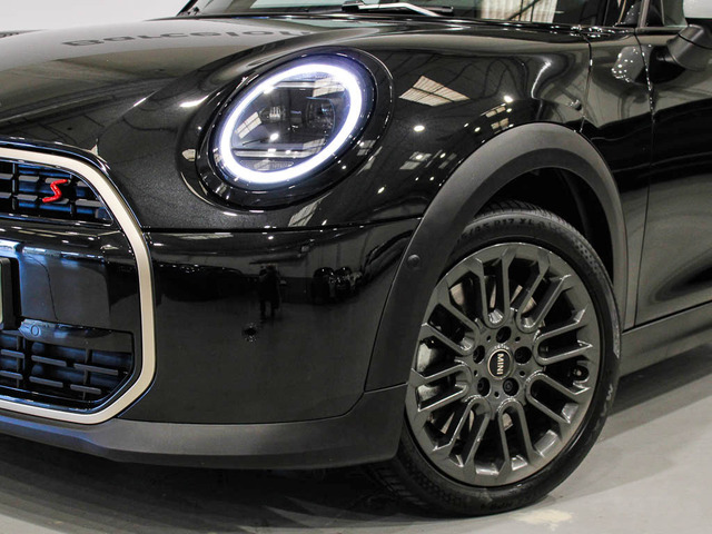 fotoG 5 del MINI MINI 5 Puertas Cooper S 150 kW (204 CV) 204cv Gasolina del 2025 en Barcelona