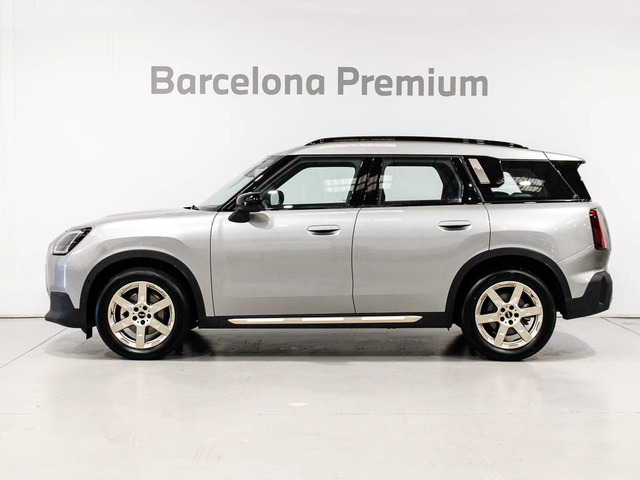 fotoG 2 del MINI MINI Countryman D 120 kW (163 CV) 163cv Diésel del 2025 en Barcelona