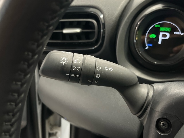 Toyota Yaris 120H Style 85 kW (116 CV)