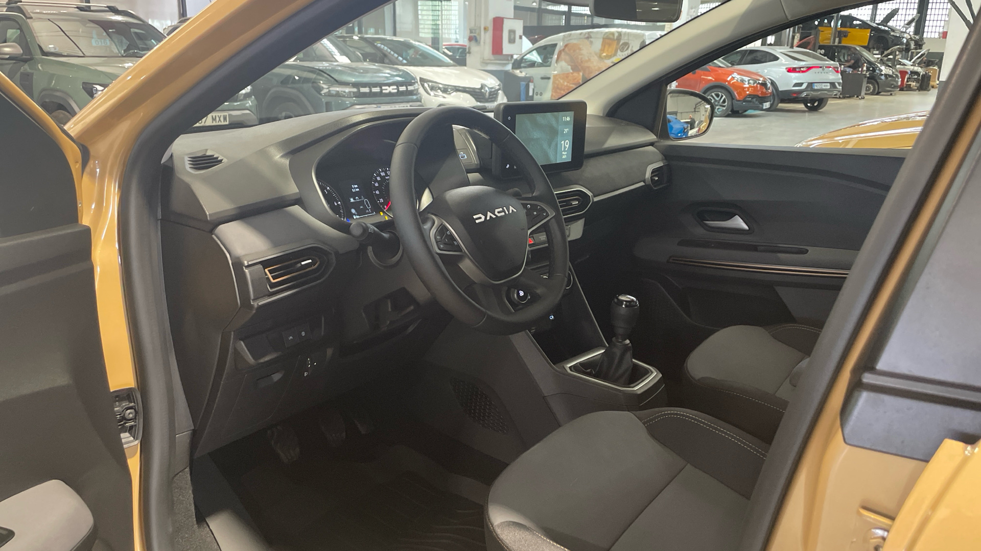 Dacia Sandero ECO-G 100 en Barcelona