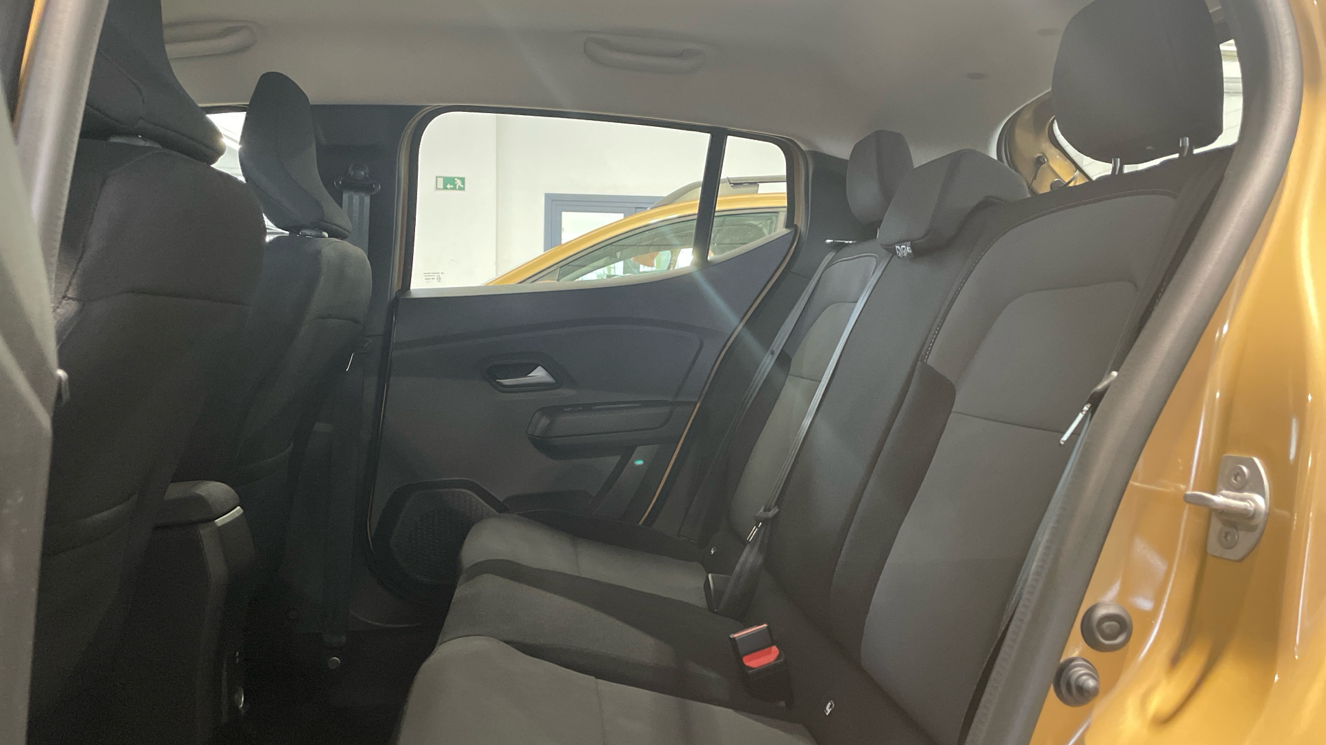 Dacia Sandero ECO-G 100 en Barcelona