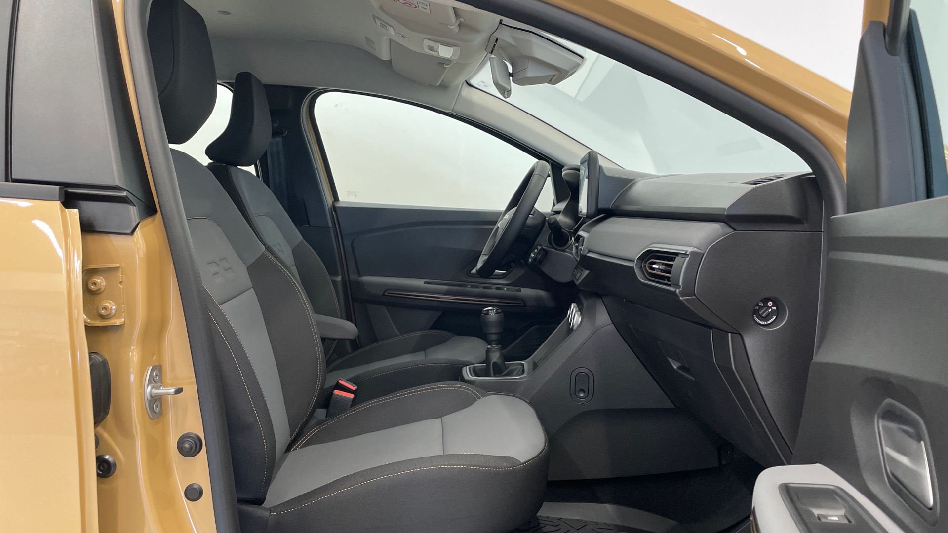 Dacia Sandero ECO-G 100 en Barcelona