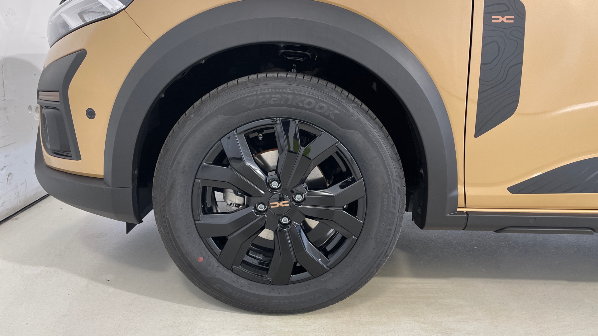 Dacia Sandero ECO-G 100 en Barcelona