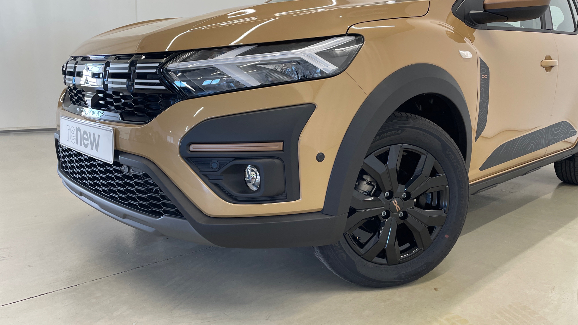 Dacia Sandero ECO-G 100 en Barcelona