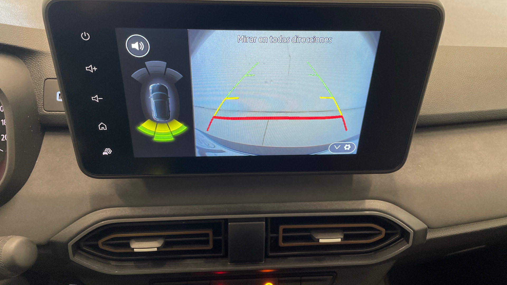 Dacia Sandero ECO-G 100 en Barcelona