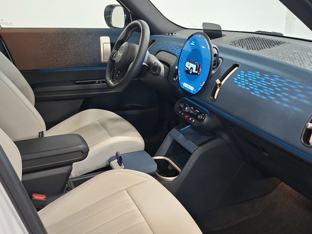 fotoG 7 del MINI MINI Countryman C 125 kW (170 CV) 170cv Gasolina del 2025 en Valencia