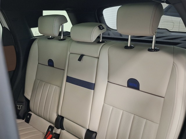 fotoG 8 del MINI MINI Countryman C 125 kW (170 CV) 170cv Gasolina del 2025 en Valencia