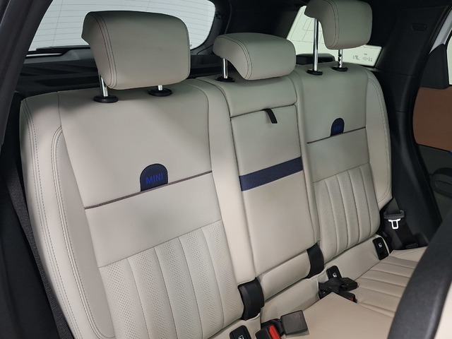 fotoG 16 del MINI MINI Countryman C 125 kW (170 CV) 170cv Gasolina del 2025 en Valencia