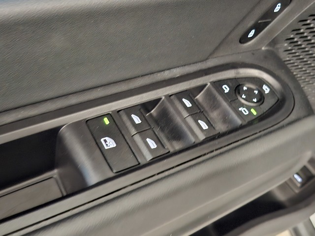 fotoG 24 del MINI MINI Countryman C 125 kW (170 CV) 170cv Gasolina del 2025 en Valencia