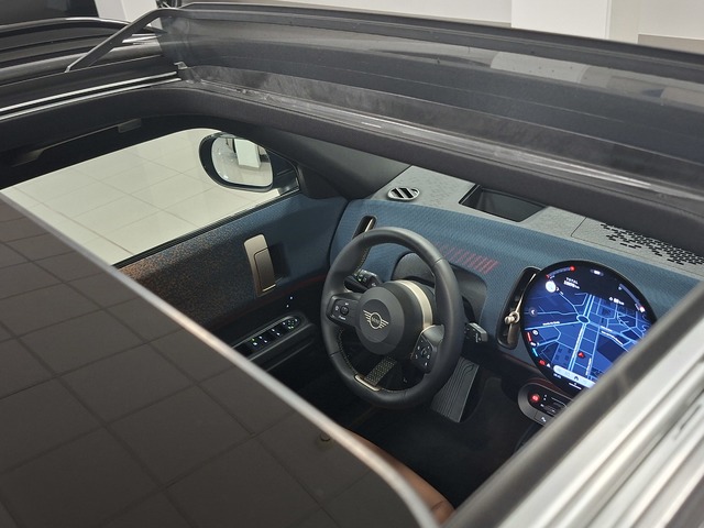 fotoG 33 del MINI MINI Countryman C 125 kW (170 CV) 170cv Gasolina del 2025 en Valencia