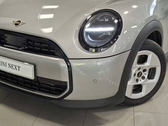 fotoG 5 del MINI MINI 5 Puertas Cooper C 115 kW (156 CV) 156cv Gasolina del 2025 en Valencia