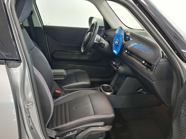 fotoG 18 del MINI MINI 5 Puertas Cooper C 115 kW (156 CV) 156cv Gasolina del 2025 en Valencia