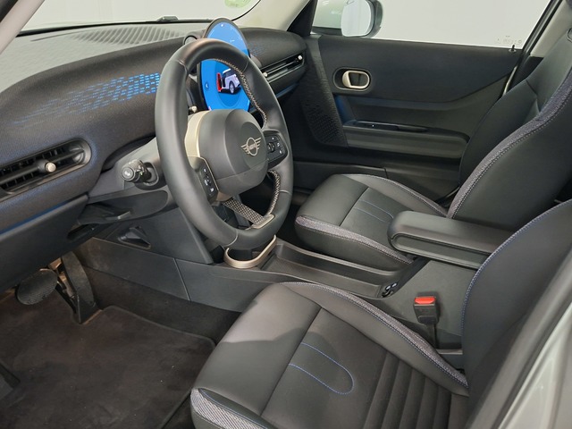 fotoG 24 del MINI MINI 5 Puertas Cooper C 115 kW (156 CV) 156cv Gasolina del 2025 en Valencia