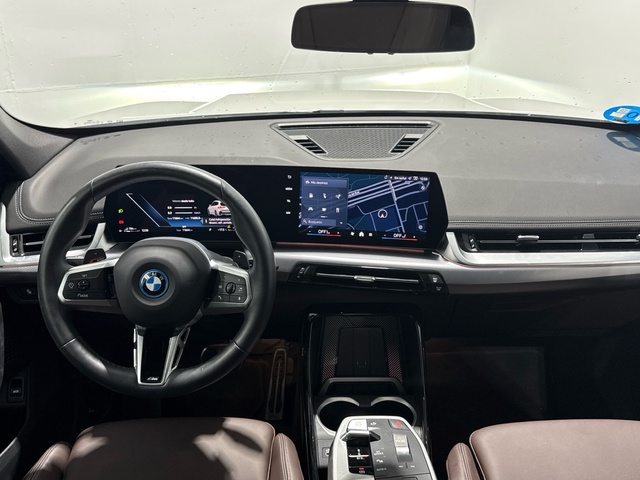 BMW X1 xDrive25e color Blanco. Año 2025. 180KW(245CV). Híbrido Electro/Gasolina. En concesionario Auto Premier, S.A. - MADRID de Madrid