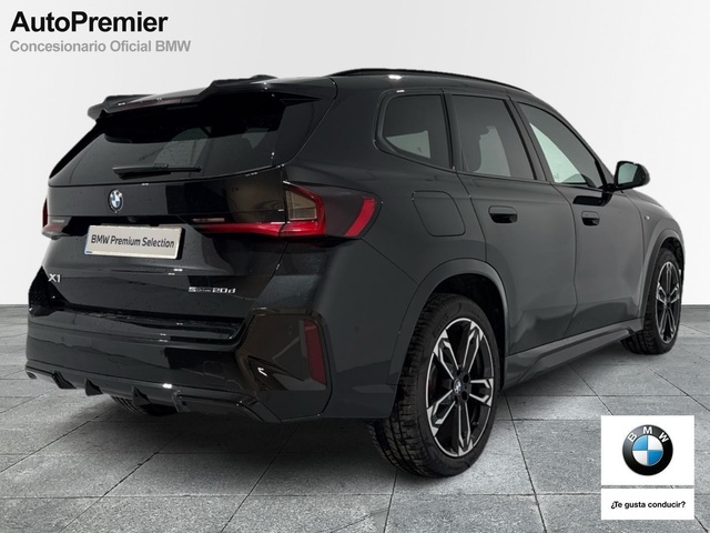 BMW X1 sDrive20d color Negro. Año 2024. 120KW(163CV). Diésel. En concesionario Auto Premier, S.A. - MADRID de Madrid