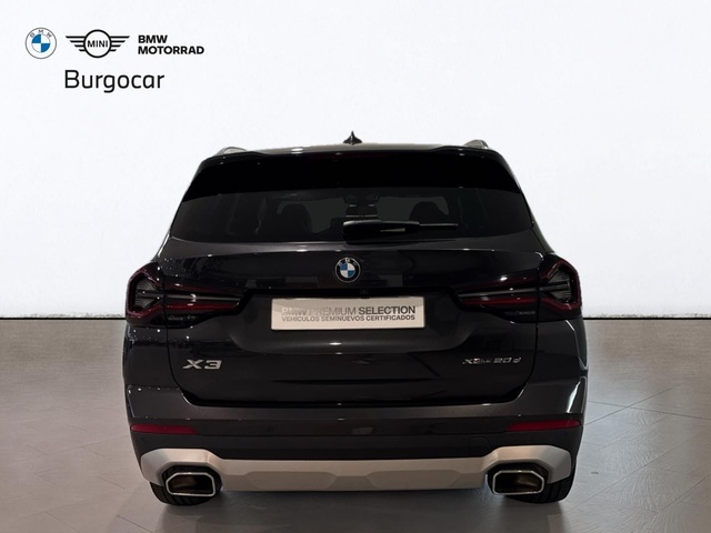 BMW X3 xDrive20d color Gris. Año 2024. 140KW(190CV). Diésel. En concesionario Motor Gorbea de Álava