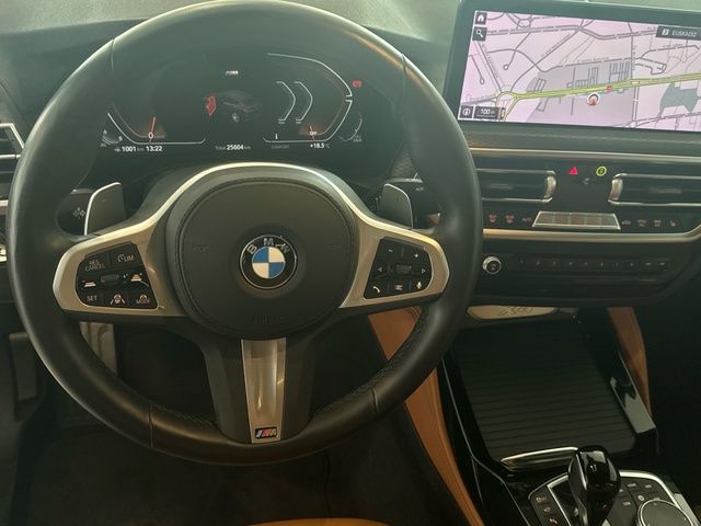 BMW X4 xDrive20d color Gris. Año 2024. 140KW(190CV). Diésel. En concesionario Motor Gorbea de Álava