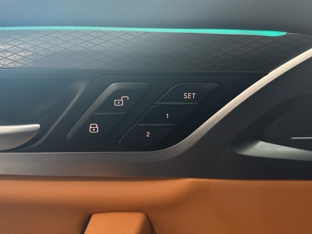 BMW X4 xDrive20d color Gris. Año 2024. 140KW(190CV). Diésel. En concesionario Motor Gorbea de Álava