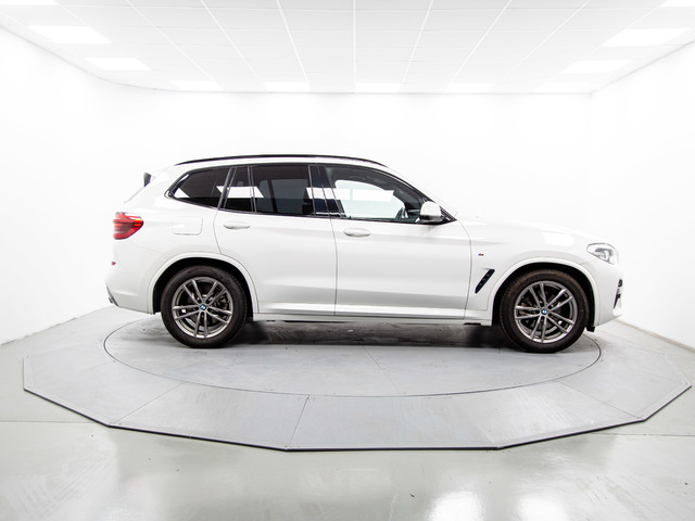 BMW X3 xDrive20i color Blanco. Año 2019. 135KW(184CV). Gasolina. En concesionario Móvil Begar Alicante de Alicante