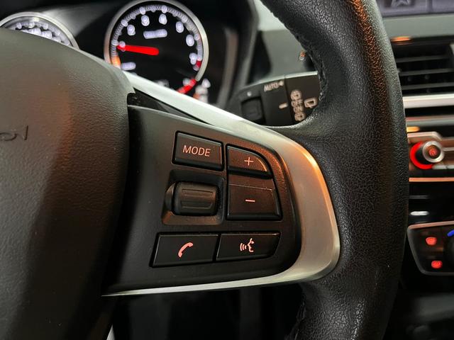 BMW X1 sDrive18i color Blanco. Año 2020. 103KW(140CV). Gasolina. En concesionario Unicars Ponent de Lleida