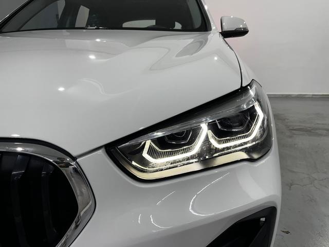 BMW X1 sDrive18i color Blanco. Año 2020. 103KW(140CV). Gasolina. En concesionario Unicars Ponent de Lleida