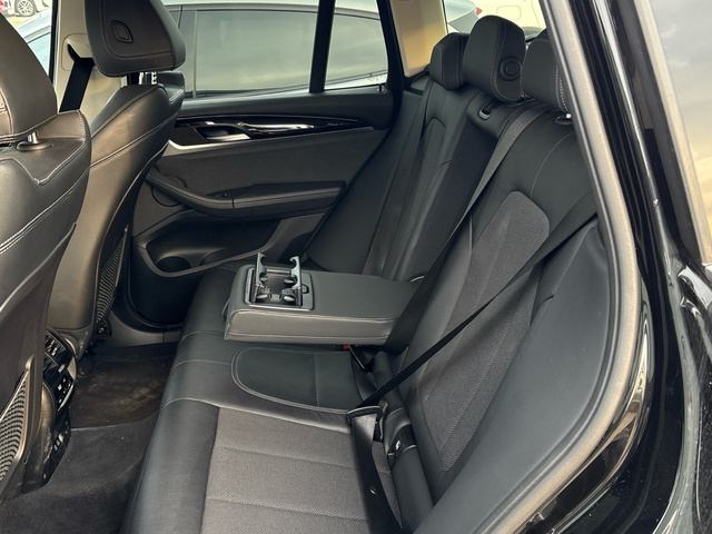 BMW X3 xDrive30d color Negro. Año 2020. 195KW(265CV). Diésel. En concesionario BYmyCAR Madrid - Algete de Madrid