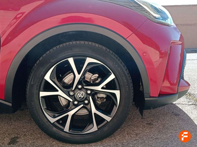 Foto 11 Toyota C-HR 180H Advance Luxury 135 kW (184 CV)