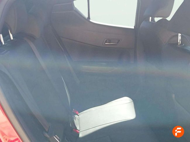 Foto 16 Toyota C-HR 180H Advance Luxury 135 kW (184 CV)