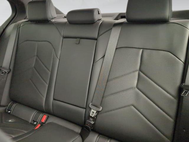 fotoG 8 del BMW Serie 5 540d xDrive 223 kW (303 CV) 303cv Diésel del 2025 en Málaga