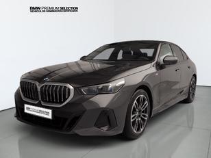 Fotos de BMW Serie 5 540d color Gris. Año 2025. 223KW(303CV). Diésel. En concesionario Automotor Premium Viso - Málaga de Málaga