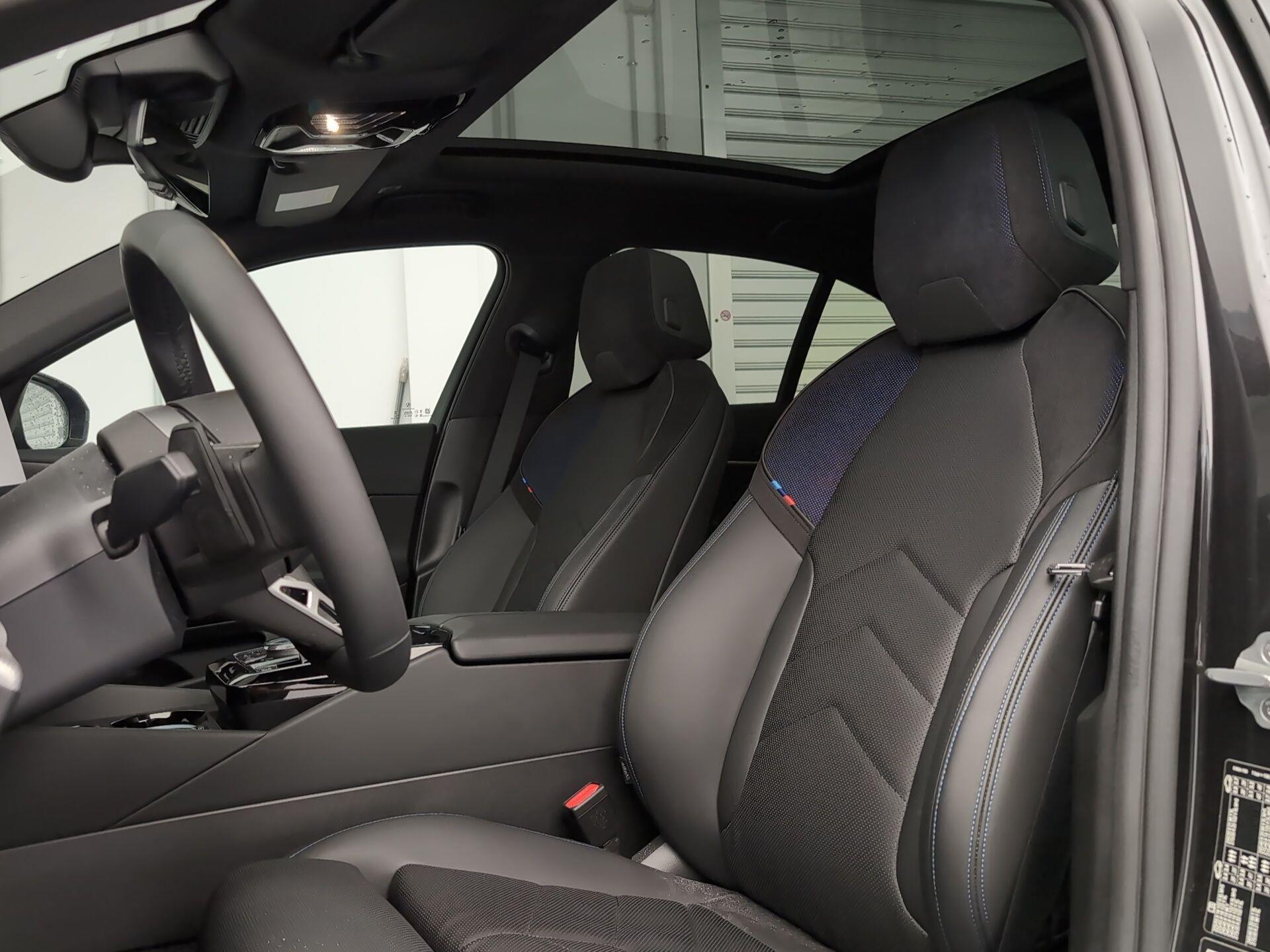 BMW Serie 5 540d color Gris. Año 2025. 223KW(303CV). Diésel. En concesionario Automotor Premium Viso - Málaga de Málaga