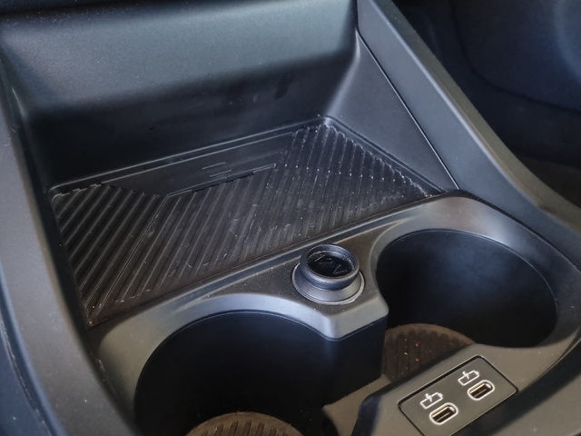 BMW Serie 2 218d Gran Coupe color Blanco. Año 2025. 110KW(150CV). Diésel. En concesionario GANDIA Automoviles Fersan, S.A. de Valencia